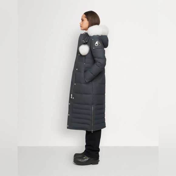 MOOSE KNUCKLES- ORIGINAL SASKATCHEWAN PARKA FUR - Picture 2 of 12